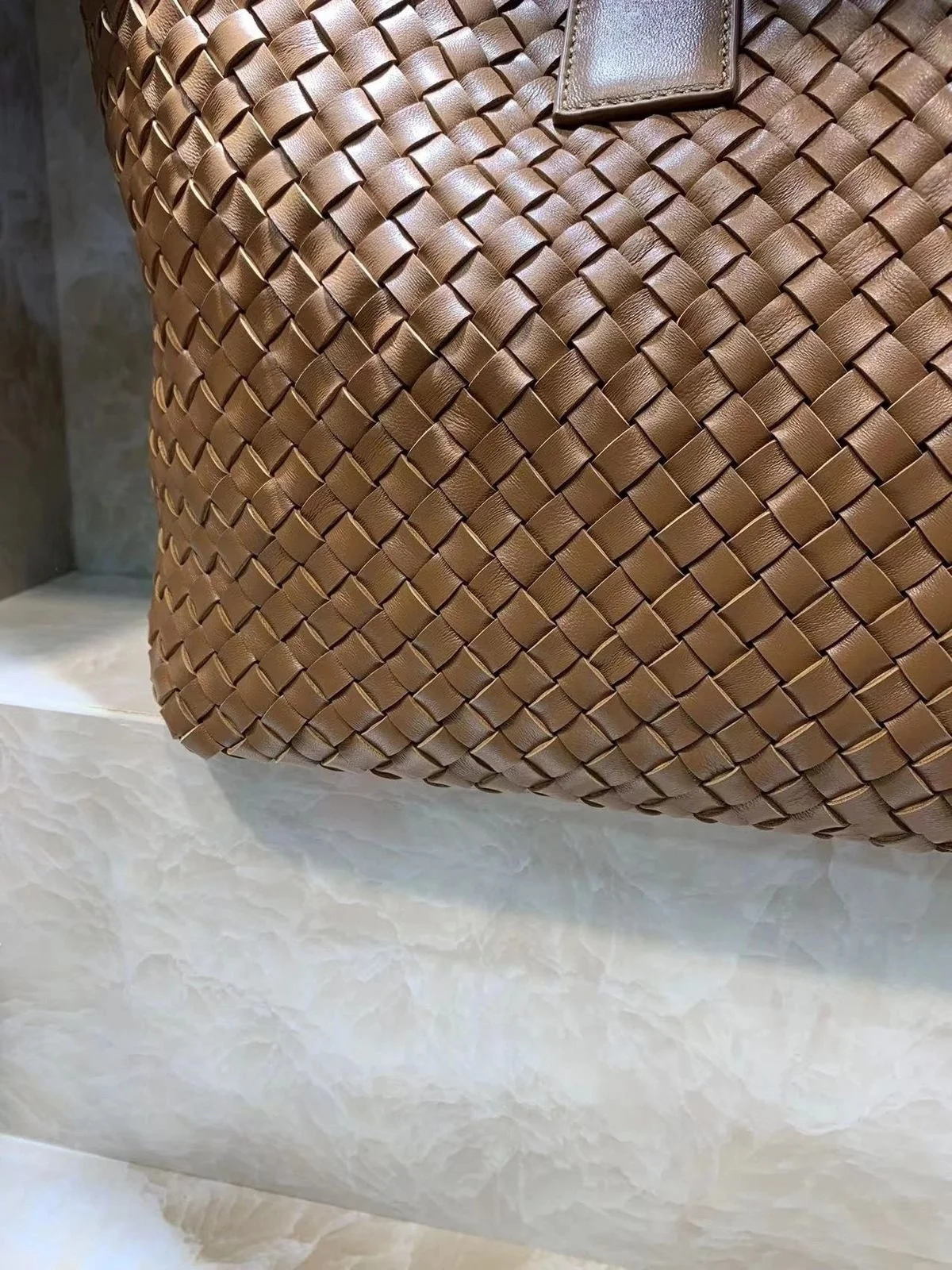 Рисунок 3 - Сумка Bottega Veneta Cabat