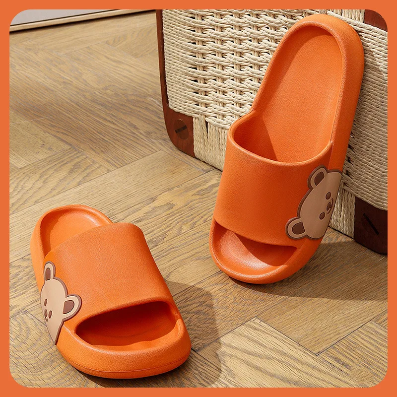 Women's Thick Bottom Home Slippers Cute Ladies Indoor Outdoor Wear Cute Cartoon Bear Bathroom Slippers Thick Beach Sandals