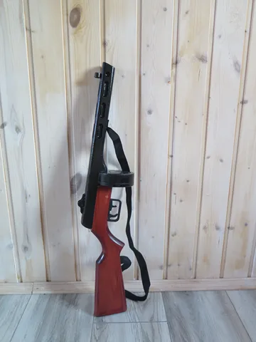 Игрушечное оружие Detovo пистолет-пулемет ППШ деревянный 82 см