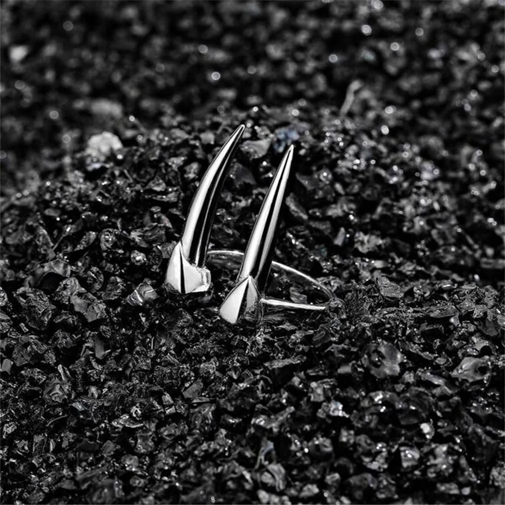Новинка 2022 кольцо в виде клыков змеи для подростков готическое панк самозащиты