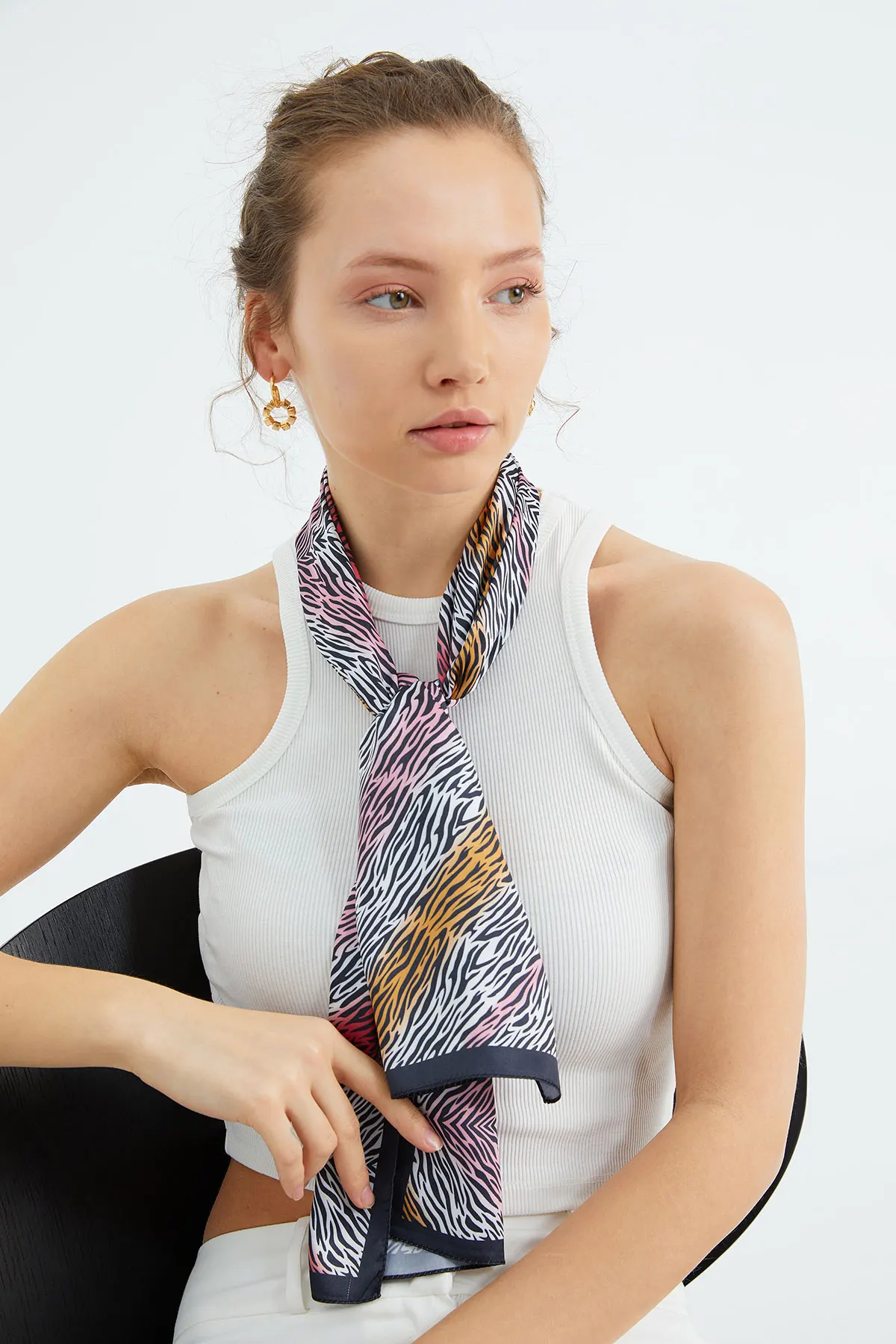 

Poshnmore Chi Polyester Women's Necktie Foulard Scarf Square Rectangle Colorful Pleated Foulard Daily Special Occasion Patterned