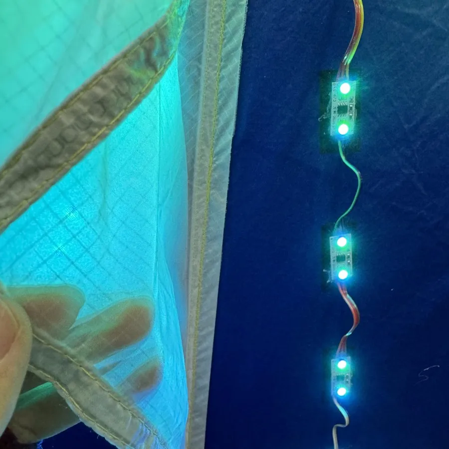 4 квадрата большой треугольный ночной светодиодный змей delta постоянно меняющийся