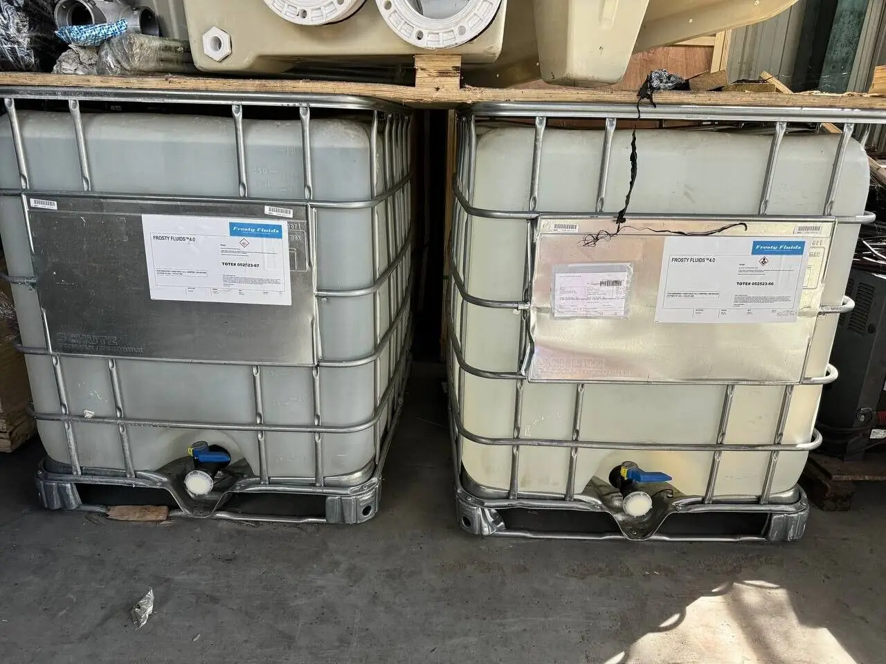 

A BUY 5 GET 3 FREE Immersion fluid 270 gallon totes for Antminer, Whatsminer, ASIC mining
