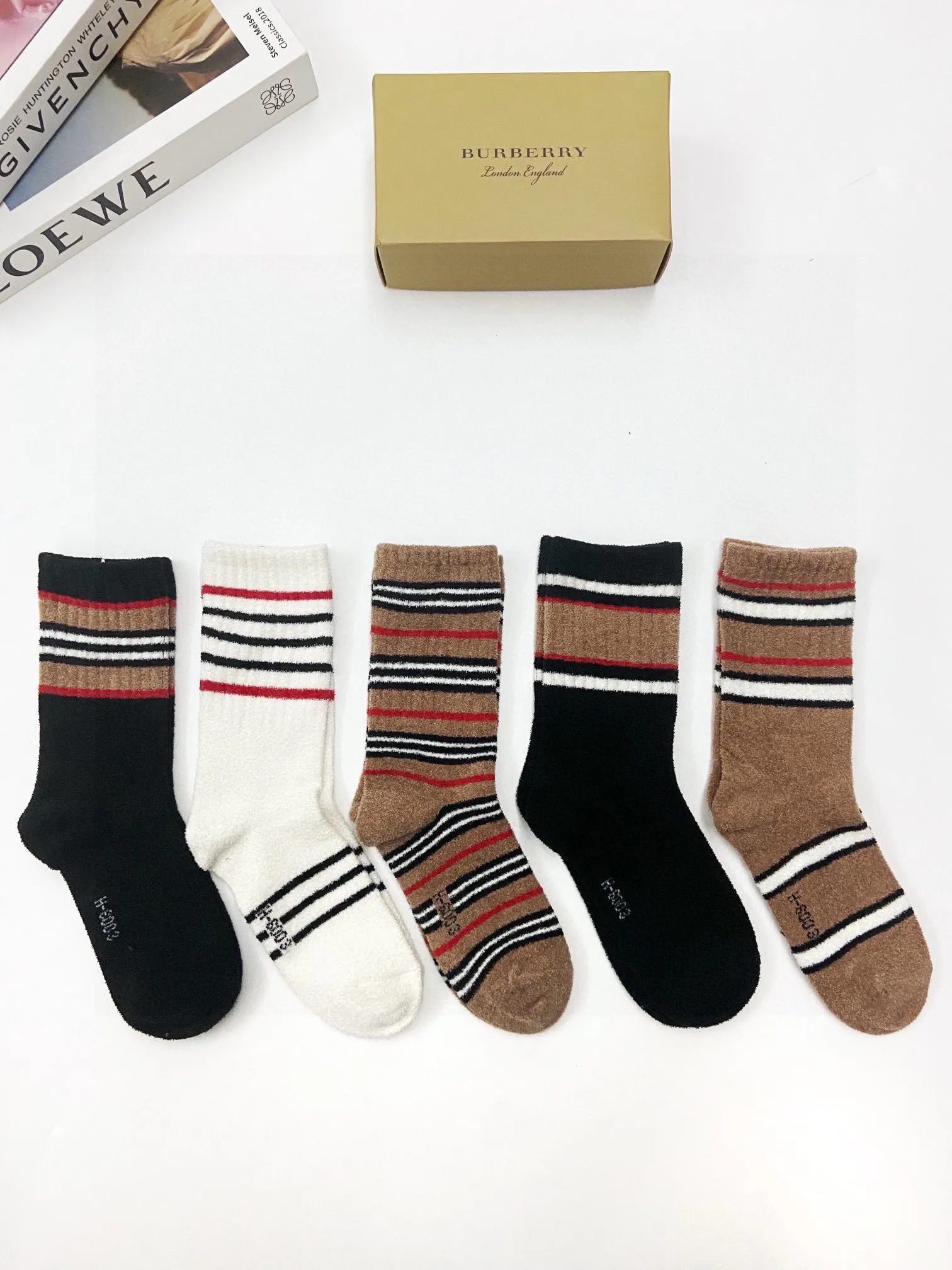Носки Burberry 5 пар дышащие мужские женские хлопковые мягкие впитывающие пот мода