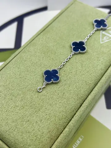 Серебряные ювелирные изделия Van Cleef & Arpels