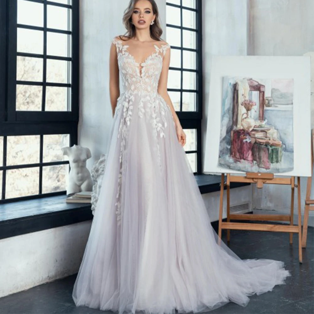 

Chic Leaf Decal Wedding Dress Scoop Neck Cap Sleeve A-Line Floor Length Tulle Sexy Illusion Back Bridal Custom Made Gowns Robe