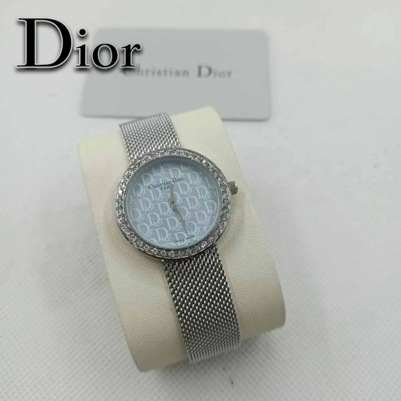 Часы Dior Простой дизайн Женские часы Легкие роскошные модные маленькие браслеты