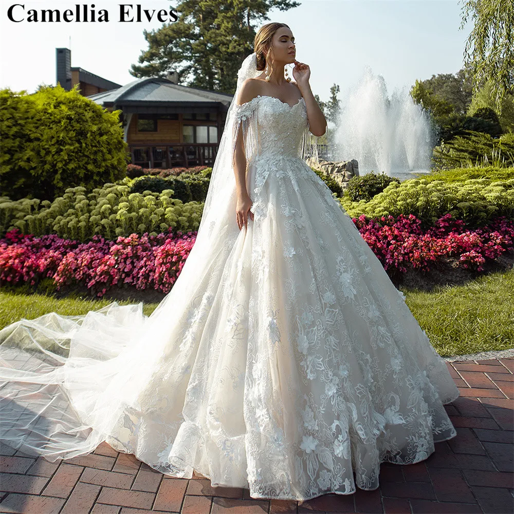 

Charming Sweetheart Beaded A-Line Wedding Dresses Bride Gown Gorgeous Flowers Appliques Lace Court Train Princess Bridal Dress