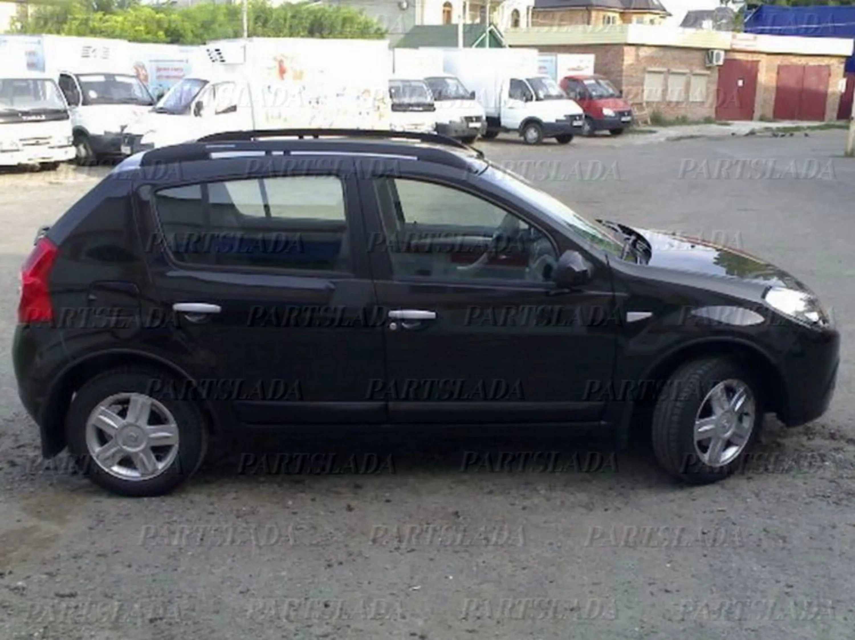 Рено Сандеро 1 Поколения Купить Бу