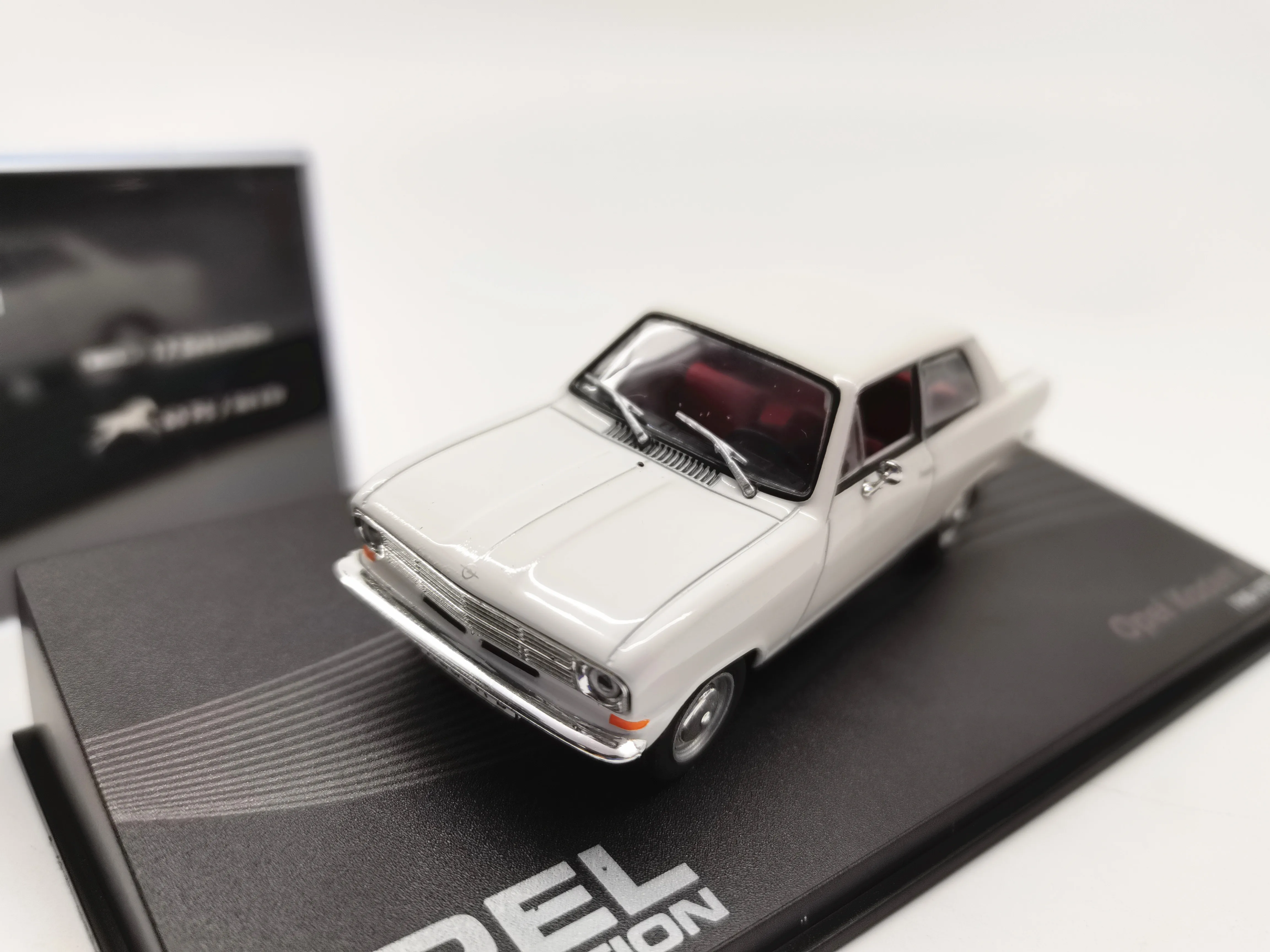 

1/43 Opel Kadett B 1965-1973