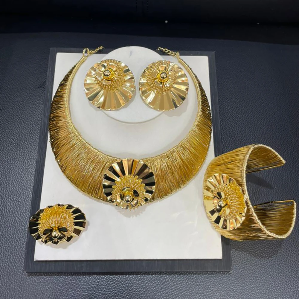 

High Quality Necklace Earring Bracelet Ring Jewelry Set Nigerian Luxury Bride Wedding Gift African Plated Choker Necklace Set