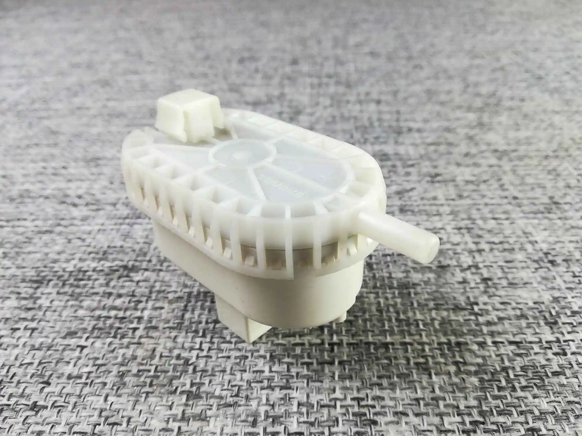 Прессостат Whirlpool 461975007251