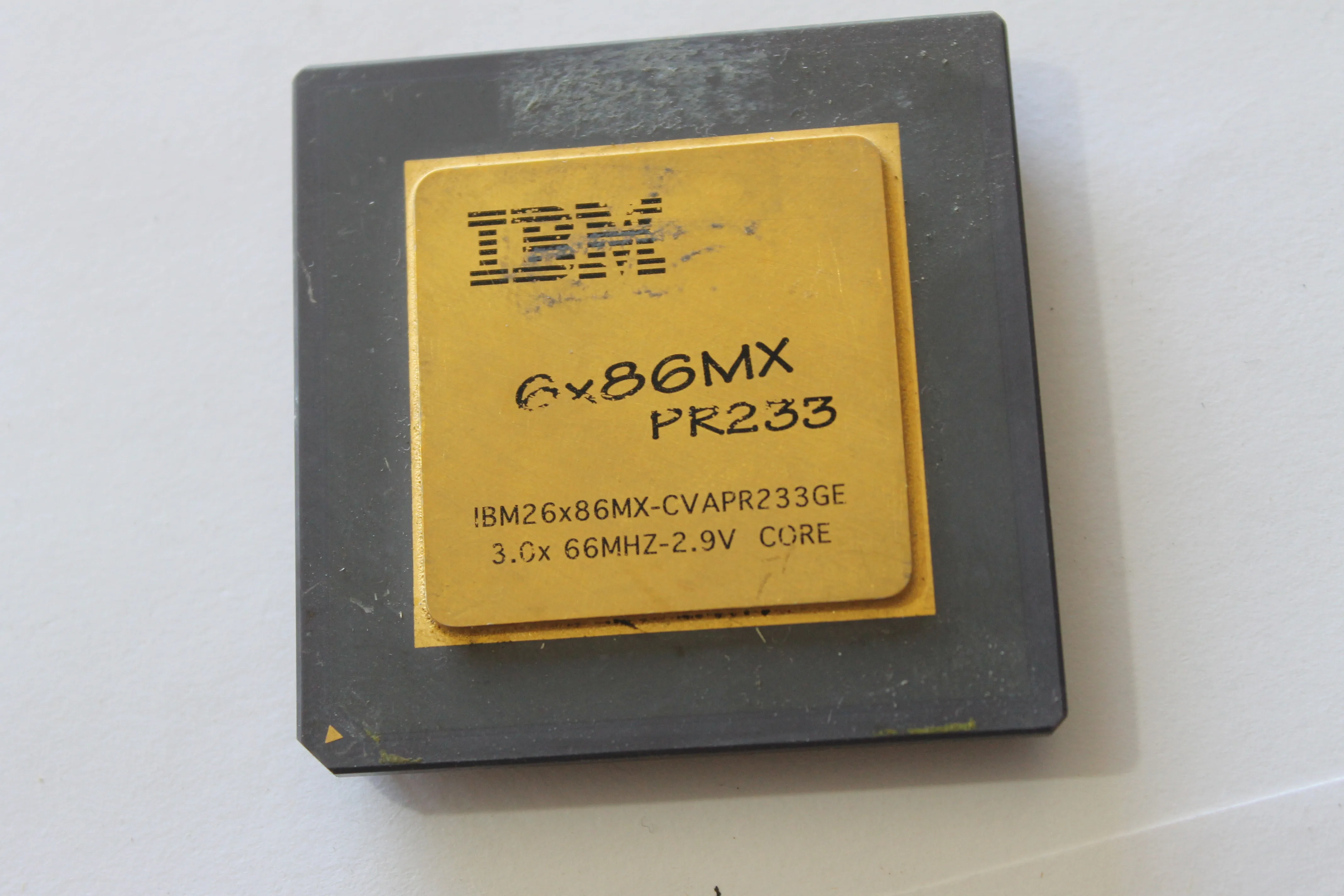 Retro processor IBM 6x86MX pr233ge Socket 7 | CPUs
