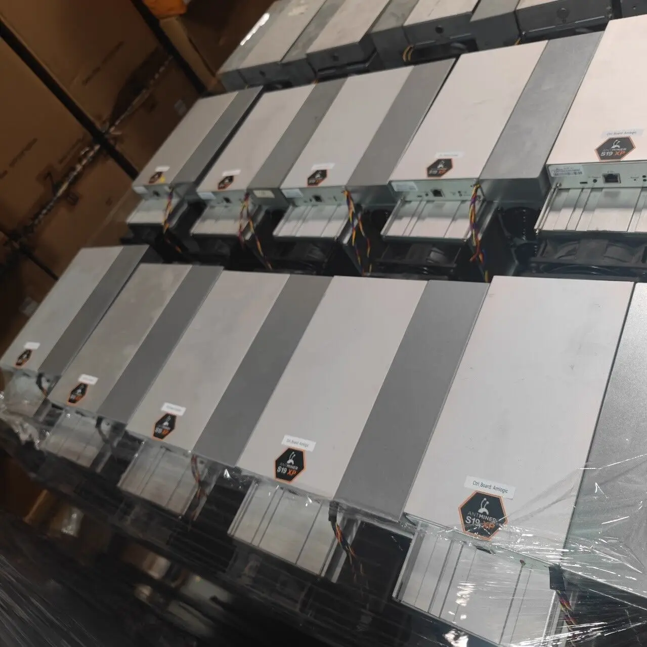 Летнее предложение! Купите 5 и получите 2 бесплатно Новые Bitmain Antminer S19 XP 141TH ASIC BTC SHA256