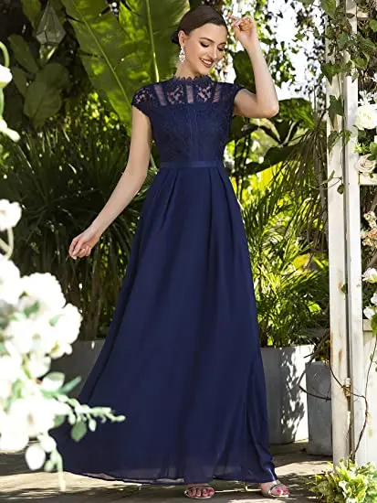 

Женское длинное кружевное платье подружки невесты