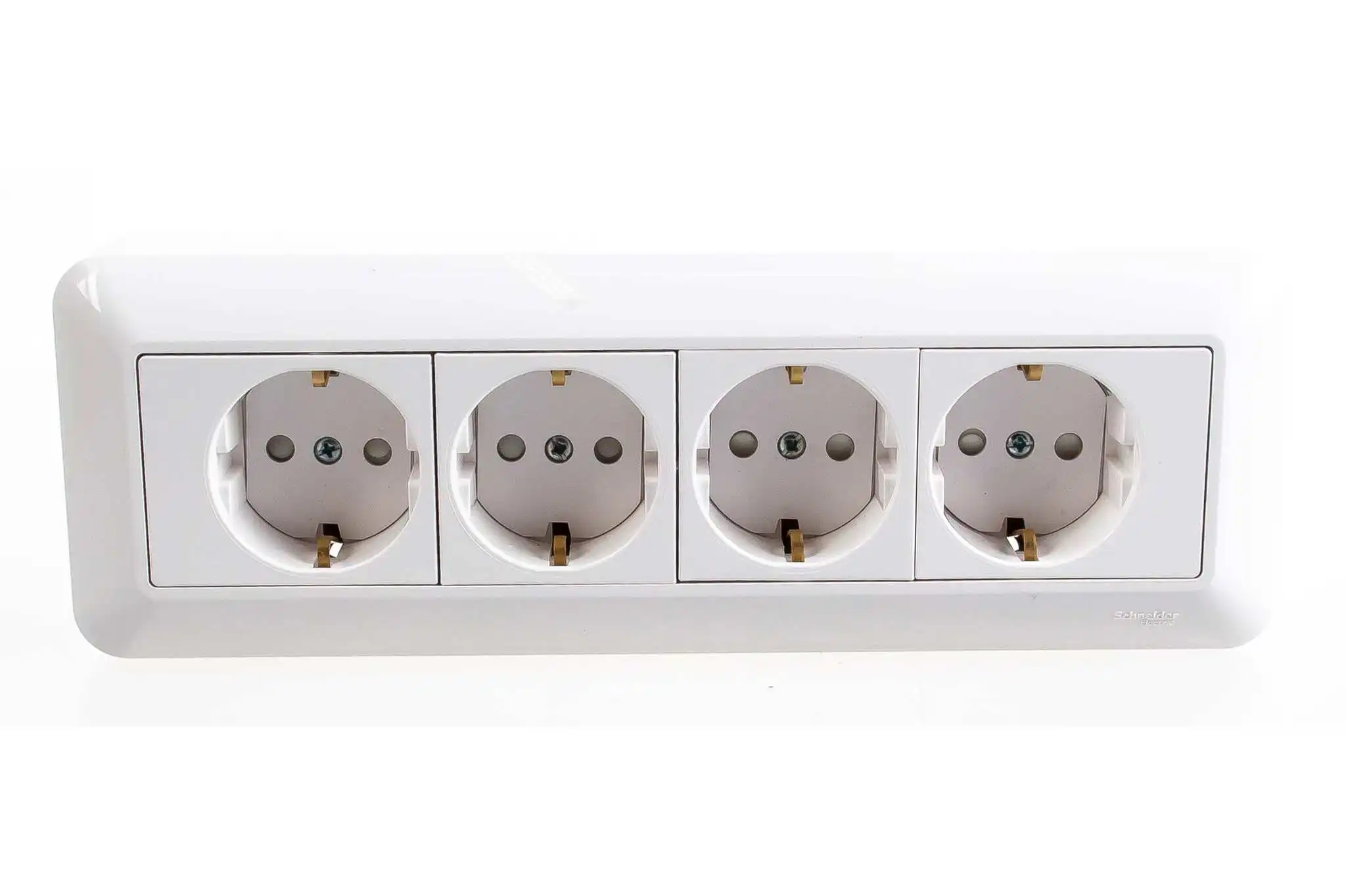 Накладная розетка шнайдер 4. Шнайдер розетка накладная 4-х местная с заземлением бланка. Розетка шнайдер накладная четверная. Розетка этюд 4 разъема с заземлением. Розетка четверная накладная schneider electric этюд.