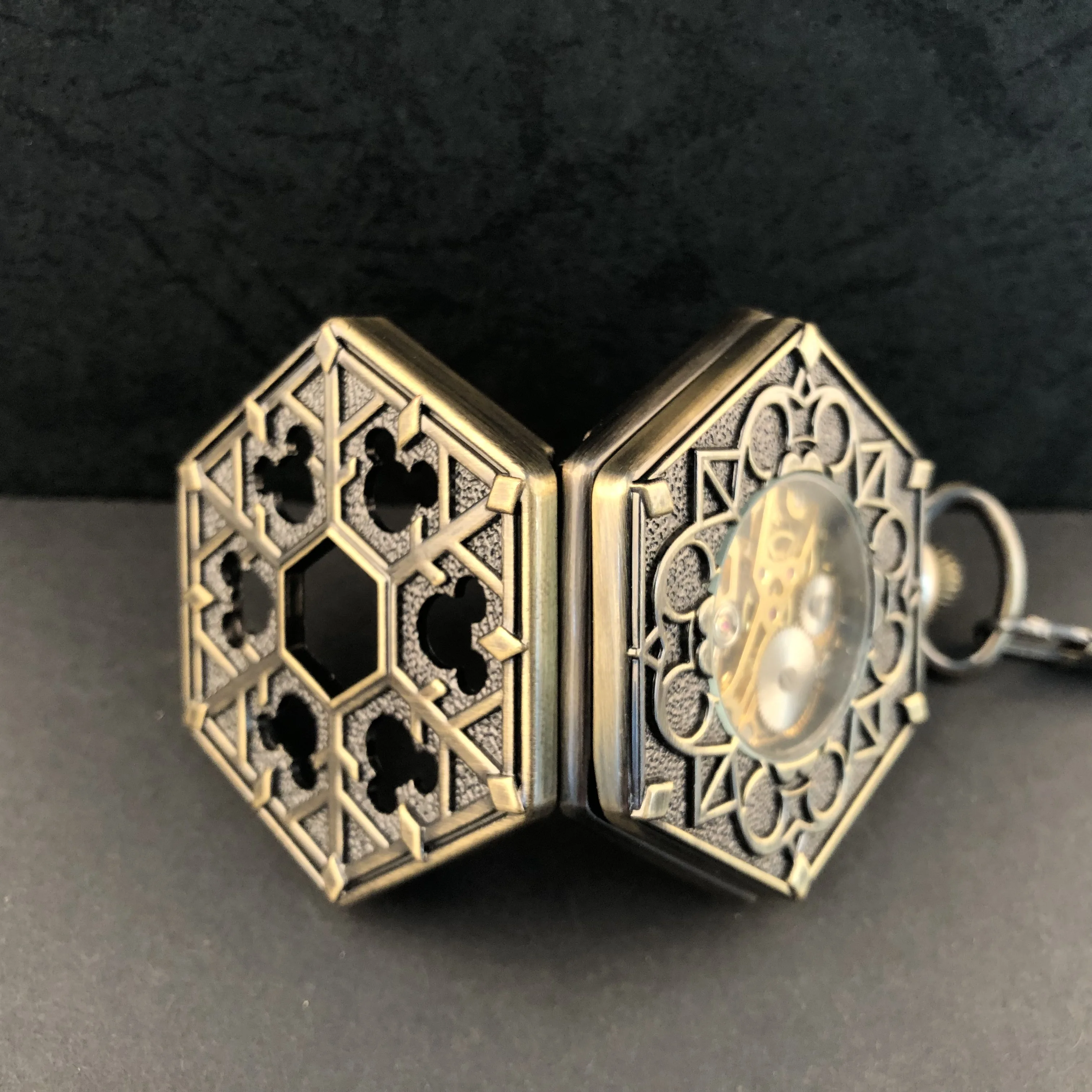 Exquisite Carved Snowflake Hollow Mechanical Roman Numerals Pocket Watch Necklace Pendant Gifts For Women Or Man with Fob Chain