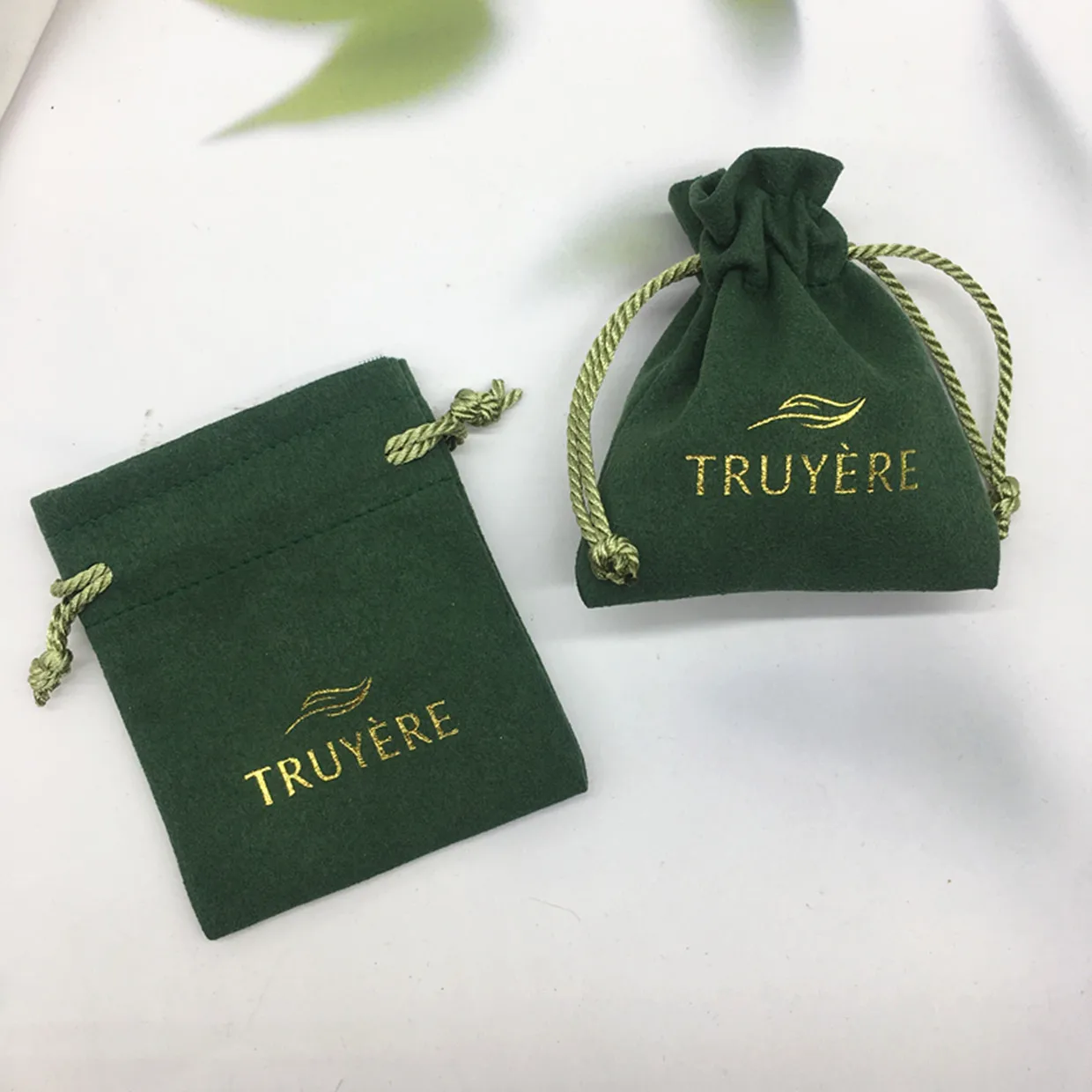 50pcs microfiber drawstring pouch personalized logo custom jewelry packaging pouch wedding favor bag cosmetic baguches bags