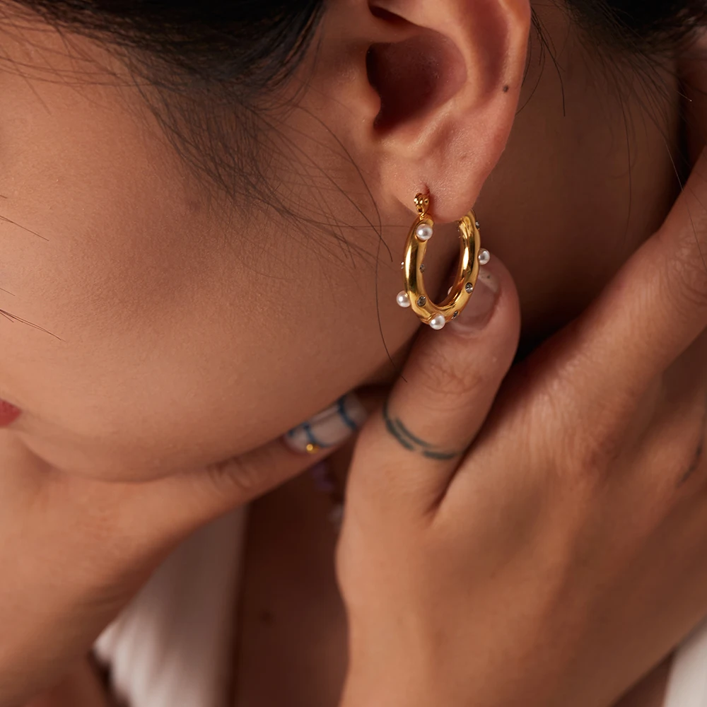 Винтажные серьги-кольца Uworld с разноцветным Цирконом и жемчугом крупные 25 мм