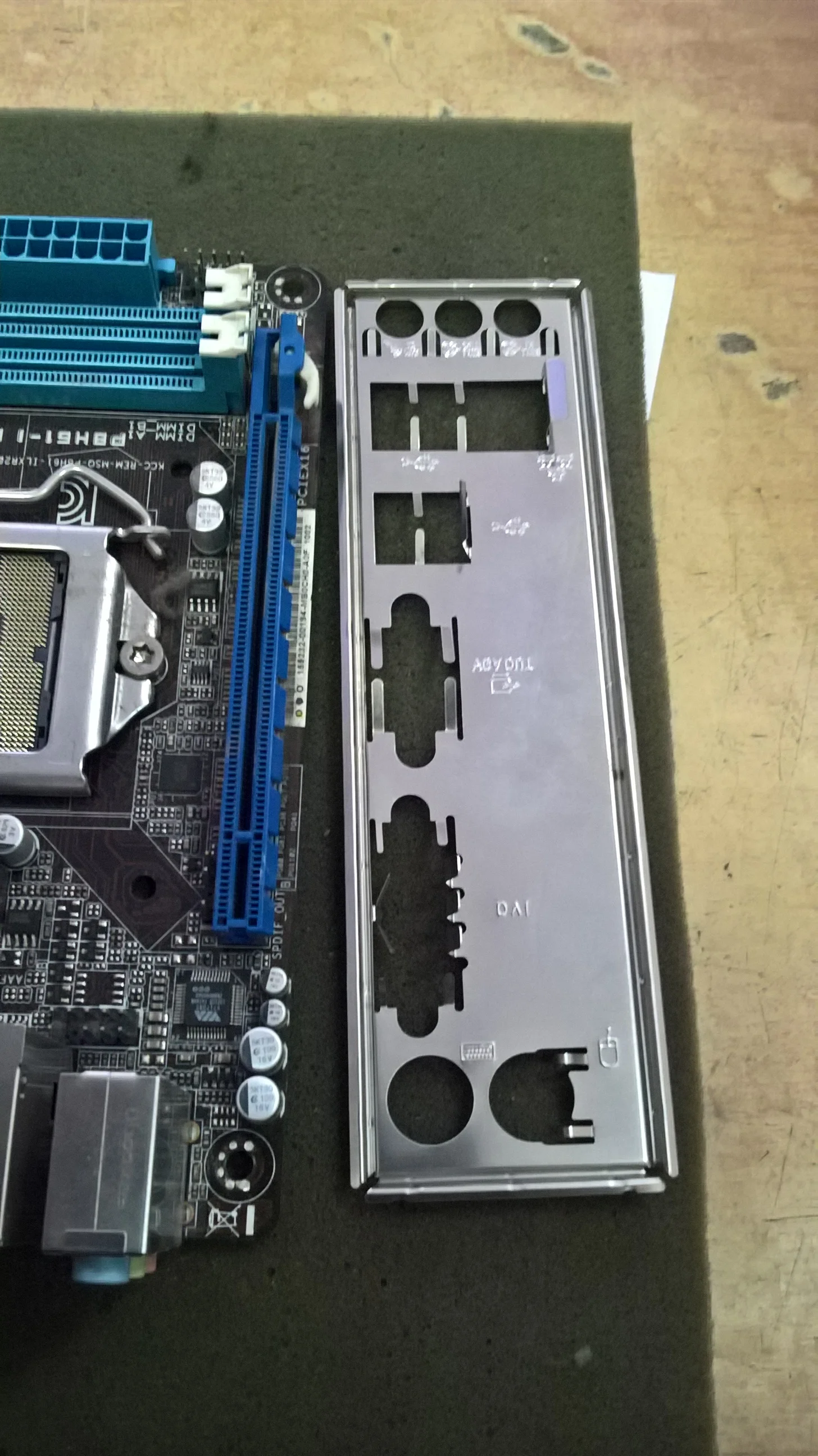 Б/у материнская плата 1155 (mini-ITX) Asus PBH61-I LX | АлиЭкспресс