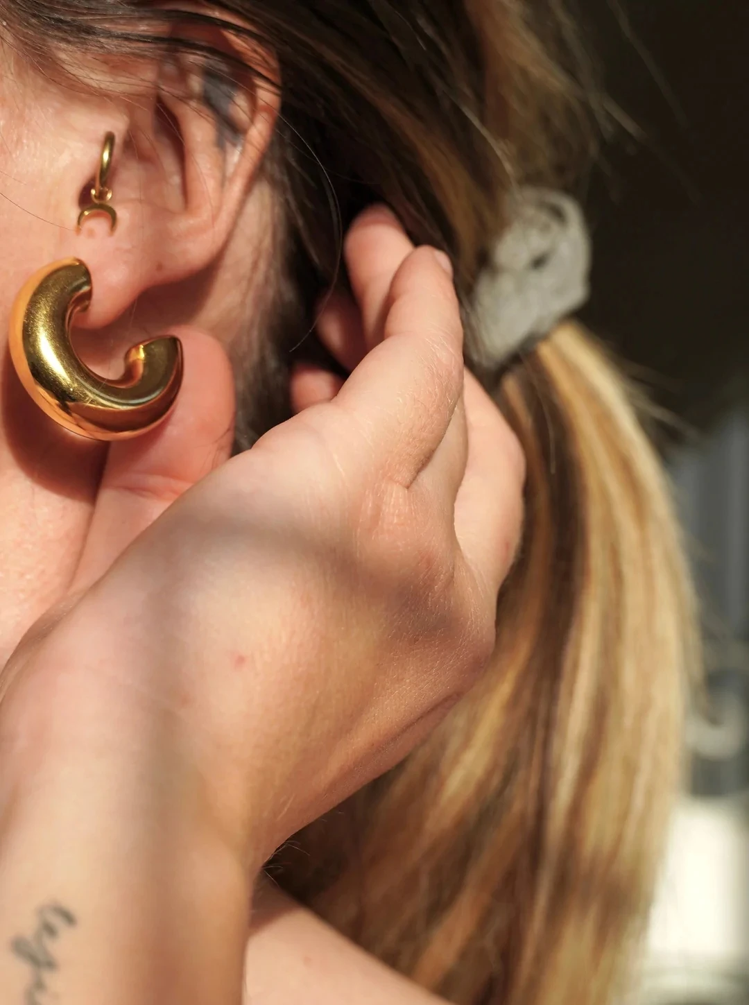 Женские массивные серьги-кольца из нержавеющей стали серебро 18 карат