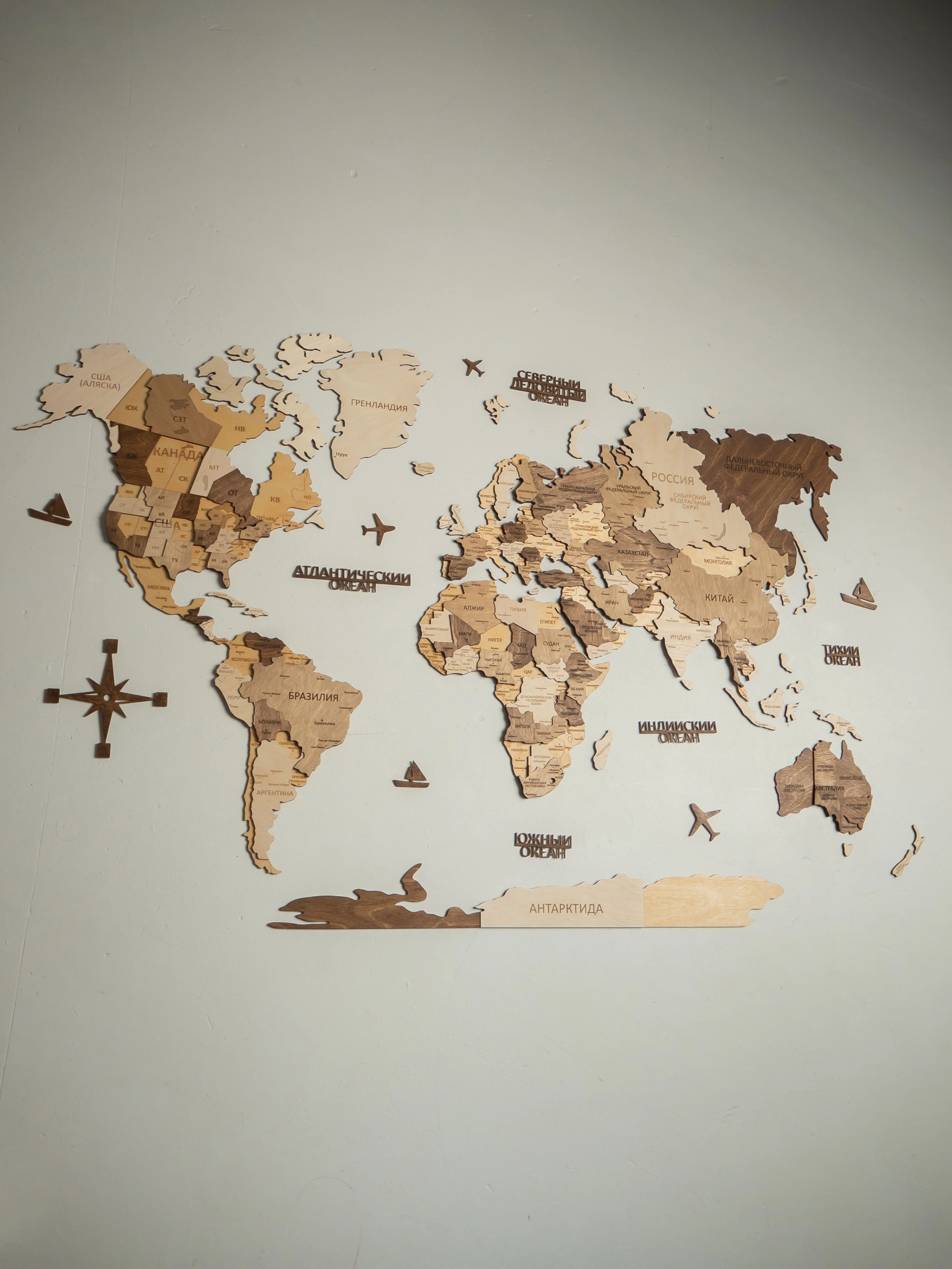 Панно карта мира с дерева на стену — Декор для дома карта мира