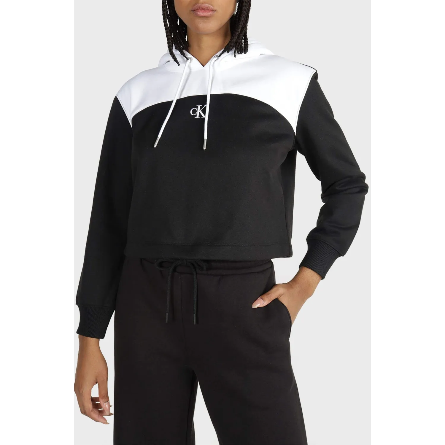 Calvin Klein Цветная блочная укороченная