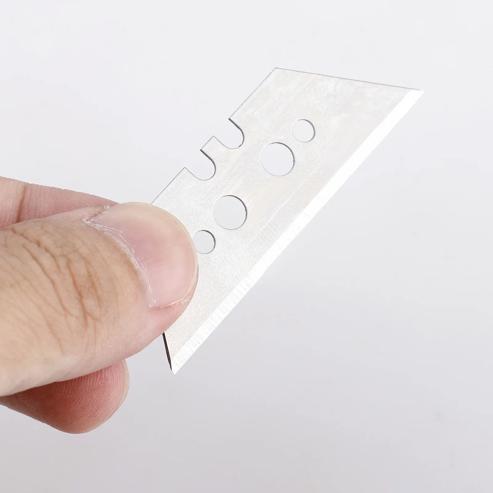 Рулетка длиной 5 М и резак для гипсокартона - Идеальный инструмент