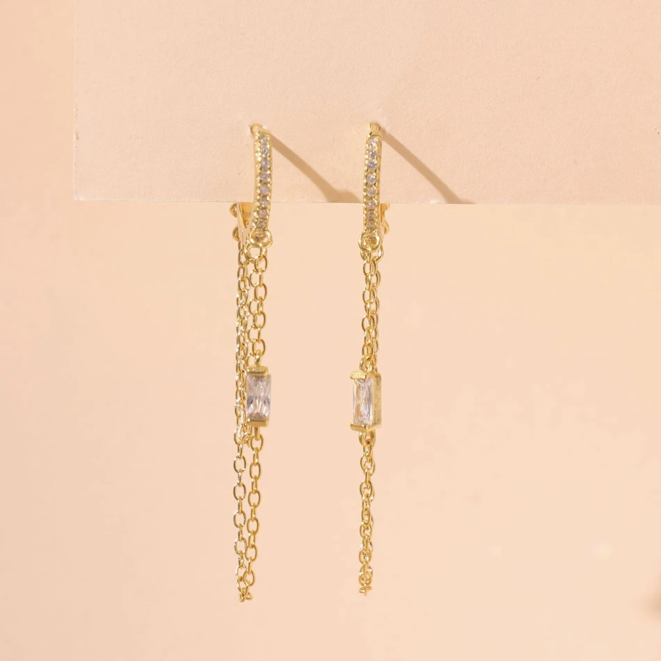 Женские серьги-кольца из серебра 925 пробы с фианитом