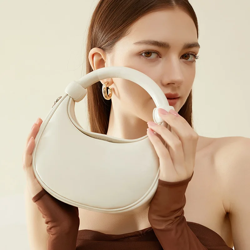 

Cowhide Handbag Exquisite Rose Pink Small Bag Ladies Messenger Crescent Bag 2023 Summer New Fashion Women's Bag