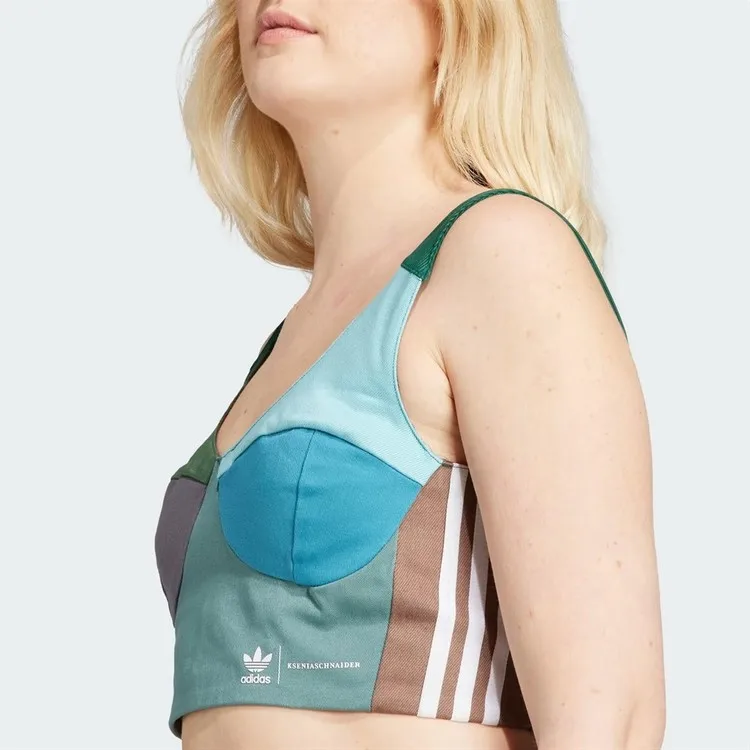 Рисунок 5 - Женский бюстье Adidas x Kseniaschnaider