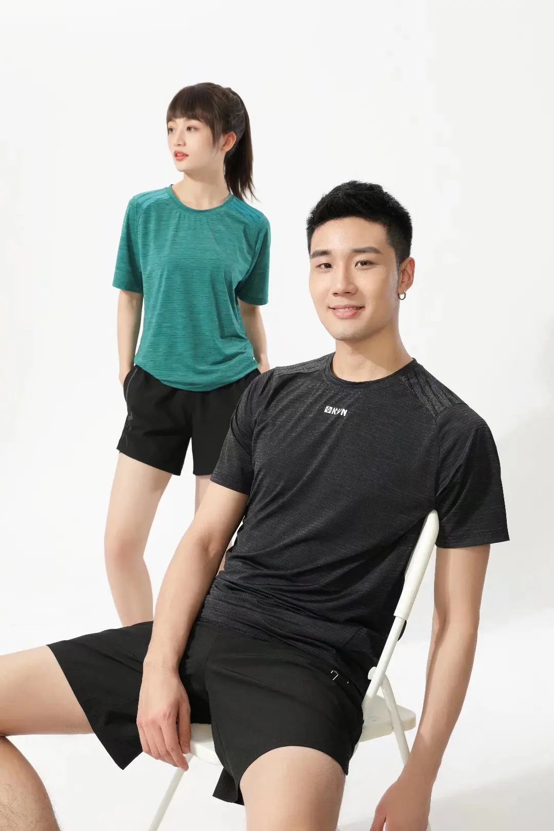 Men Quick Dry Running T-shirt Fitness Sports Top Gym Training Tees Breathable Jogging Casual Sportswear