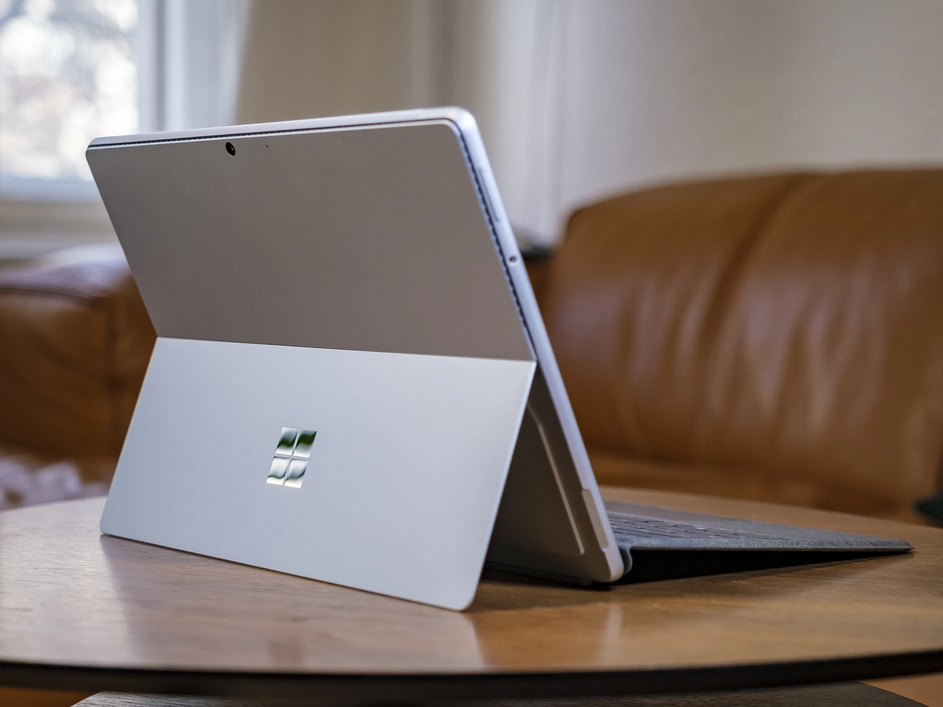 

DISCOUNT ON ORIGINAL Microsofts Surface Pro 8 2 In 1 Core i7 16GB 512GB 13inch