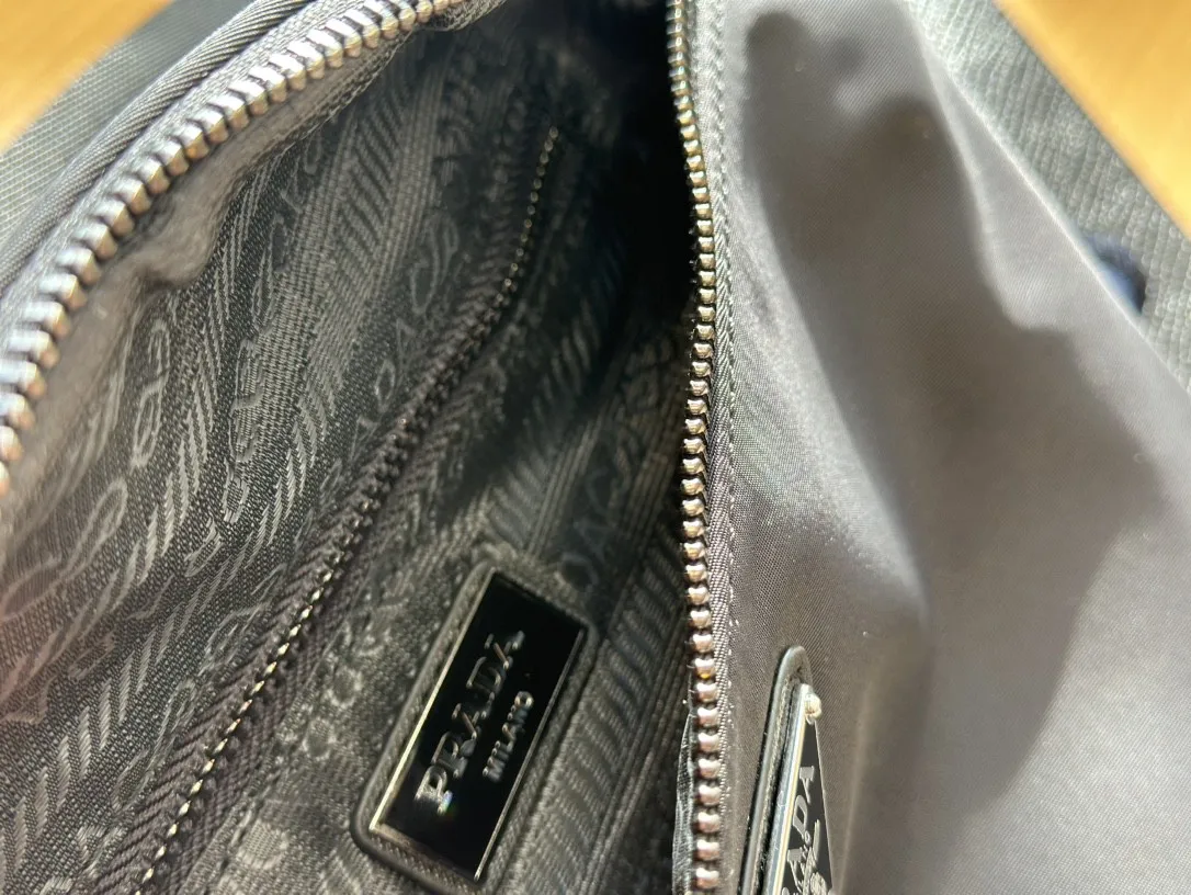 Нейлоновая Сумка В Стиле 35см*16см