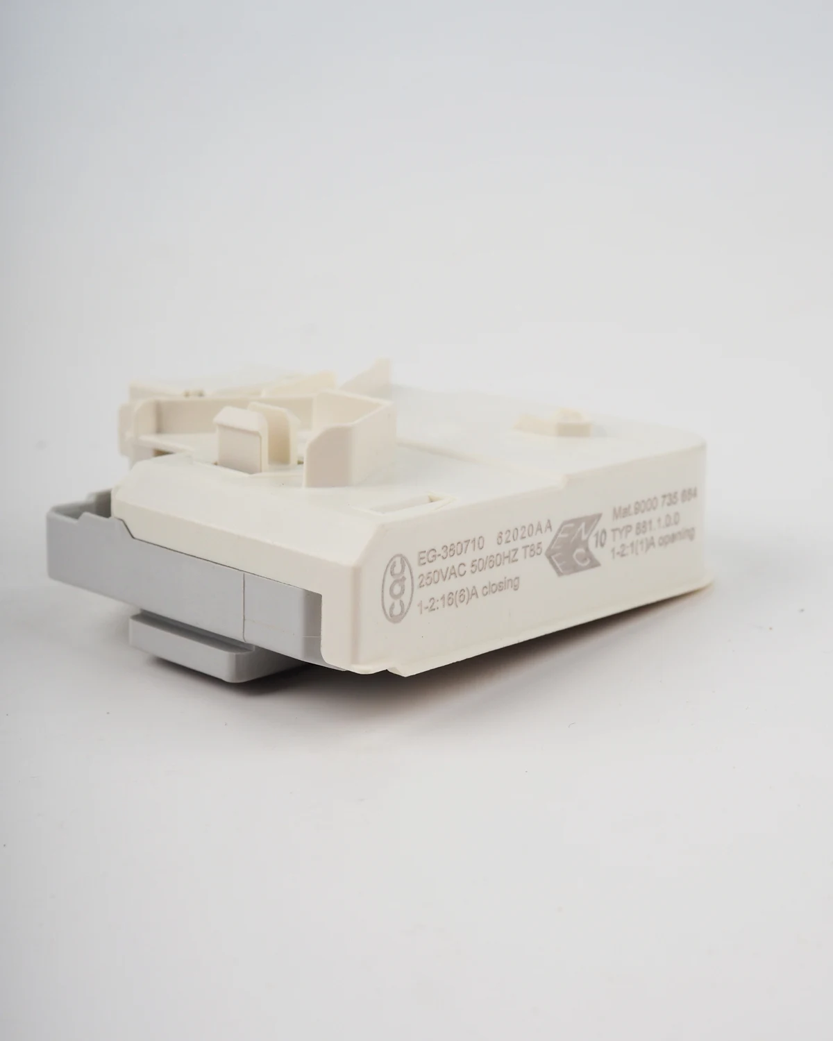 Спинакер парус, генакер, генуя. Int 14. Батарея аккумуляторная 1415м интерскол. Int 14. Стиральная машина indesit замок дверцы.