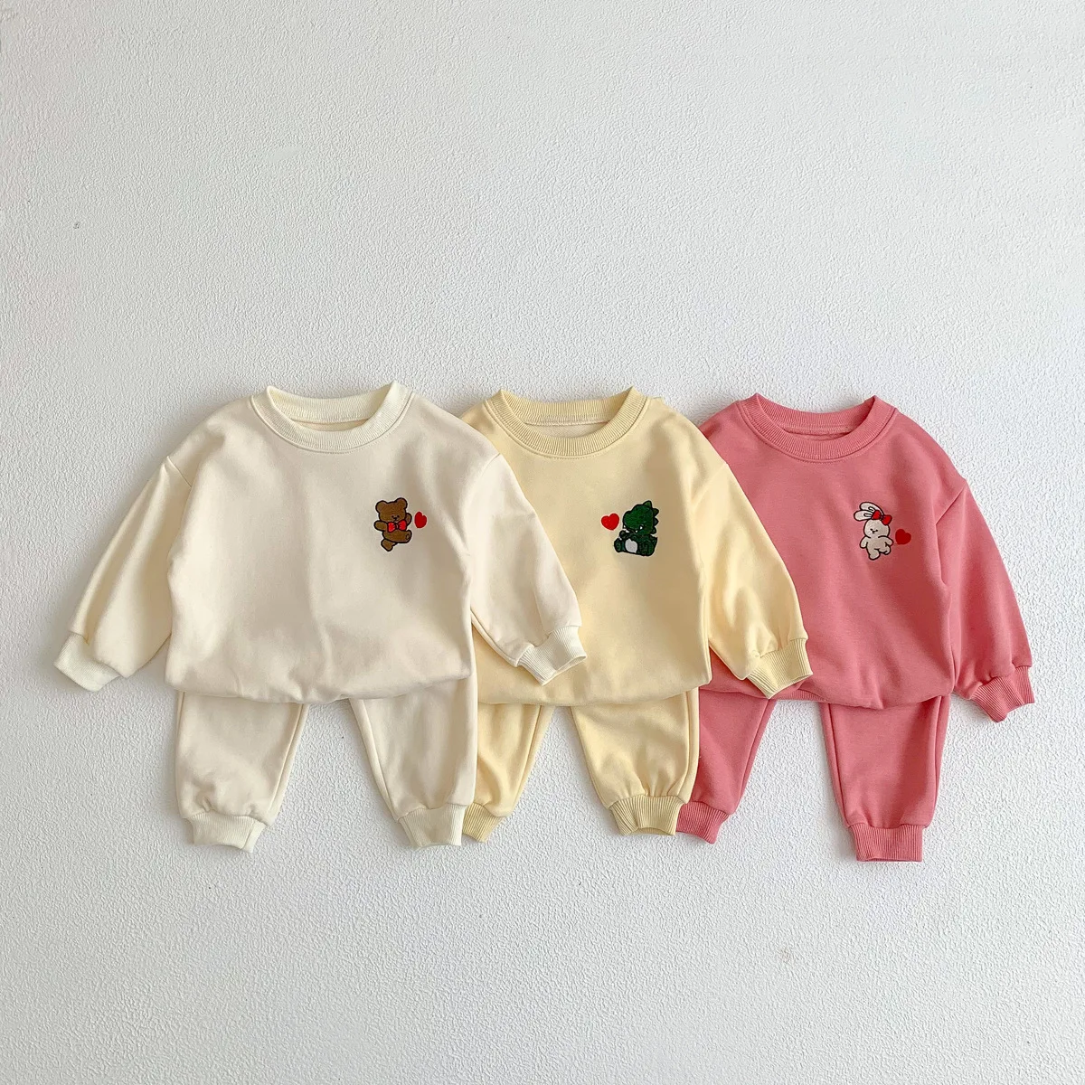 

Костюм с длинным рукавом для маленьких мальчиков и девочек, из 2-х предметов