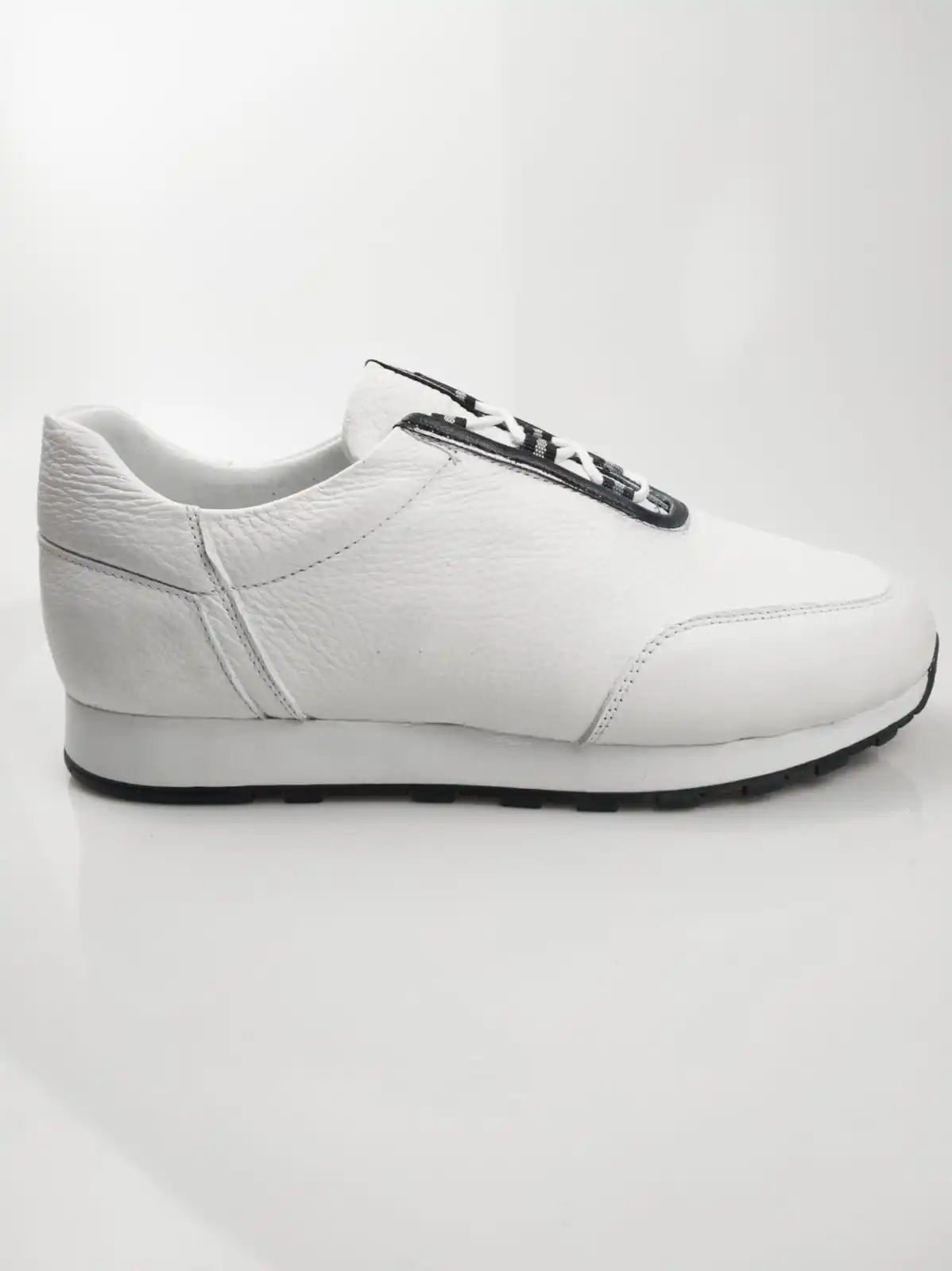 Genuine Leather Men White Sneaker 041