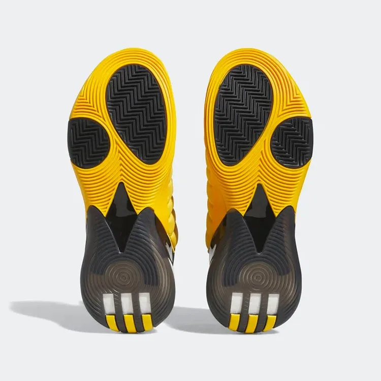 Рисунок 3 - Мужская баскетбольная обувь Adidas