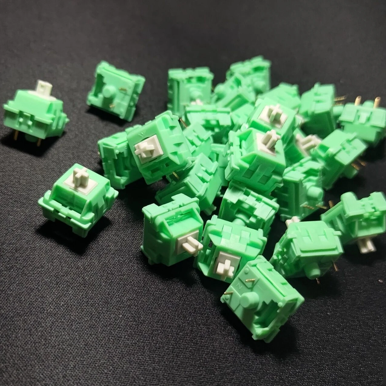 Cabbage Tofu Shafts White Linear switch 22mm extension spring 52g 3 Pin Nylon POM Material Mechanical keyboard custom switches