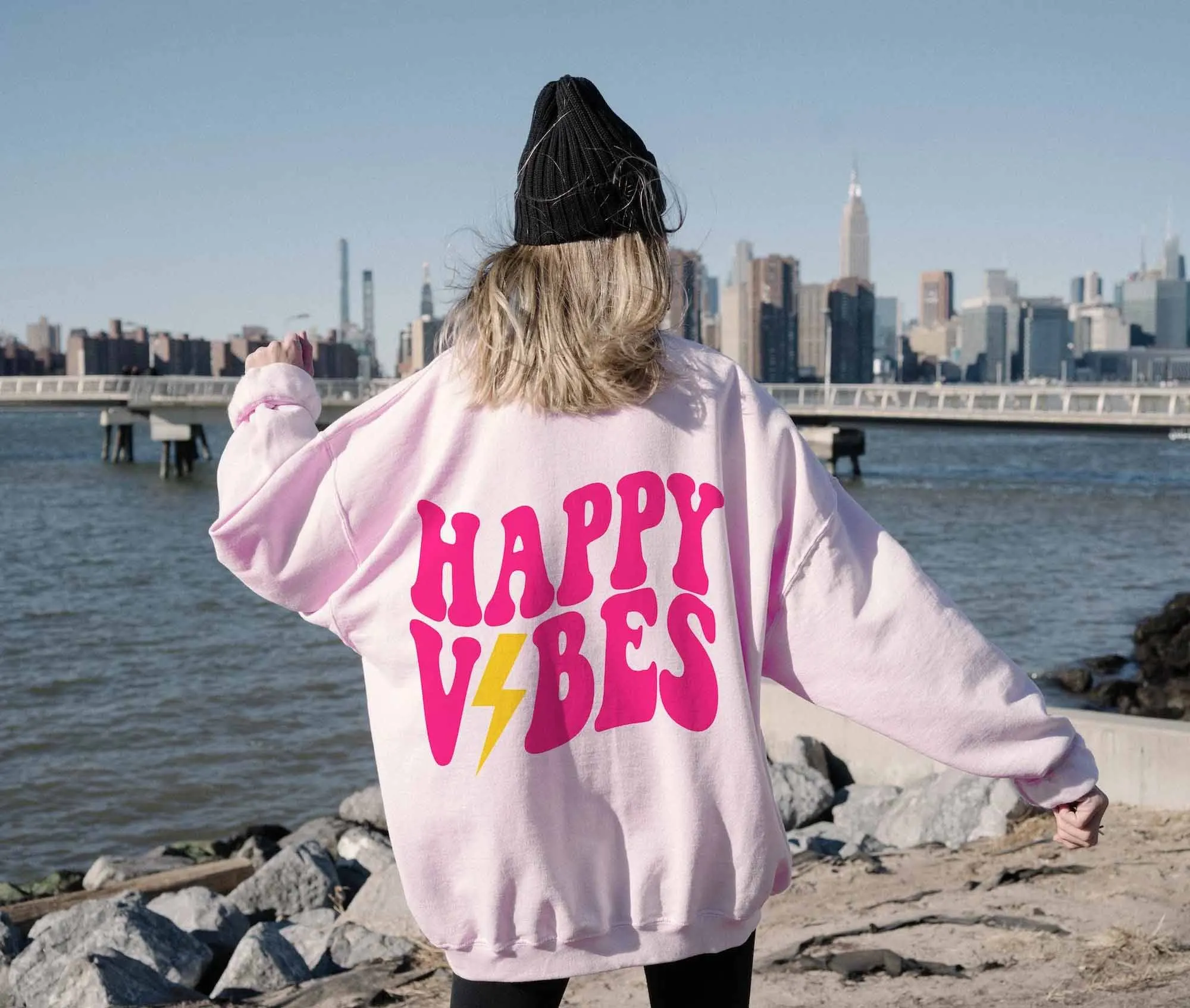 

Happy vibes graphic lighting Trendy Crewneck Fashion Positive Hoodie Preppy Aesthetic Clothes Cute pullovers quote cotton tops