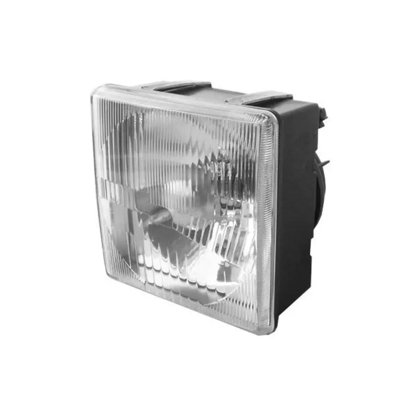 Фара передняя МТЗ ФГ-308 (пластик) квадратная (Ромны)