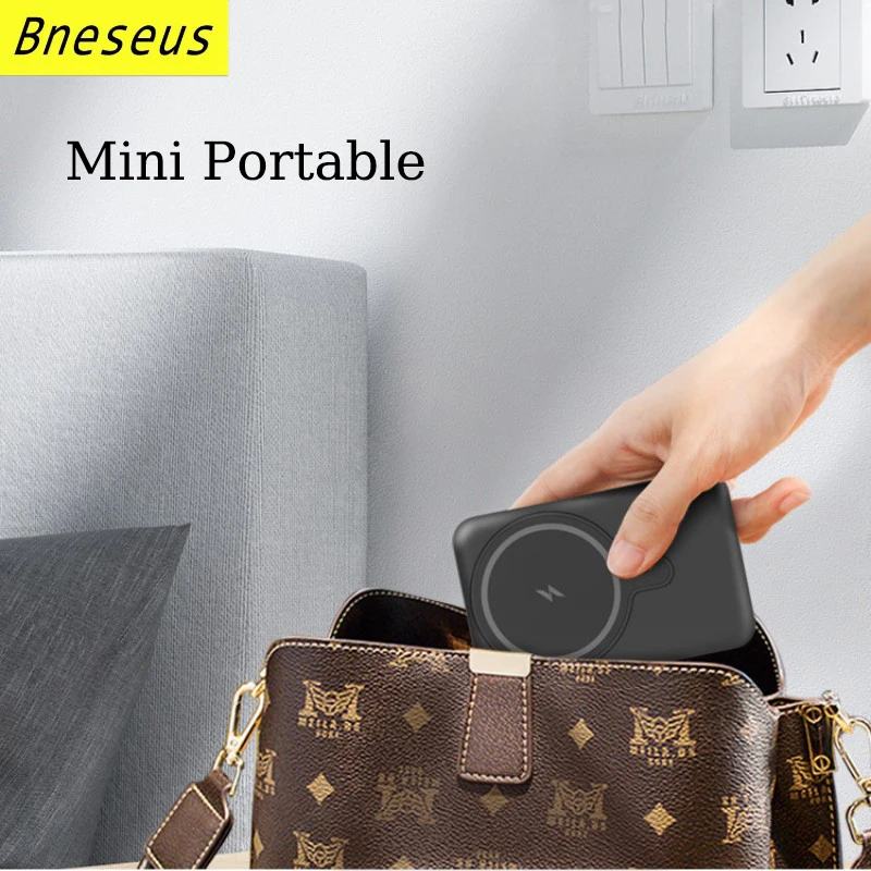 22.5W Magnetic Wireless Power Bank With Bracket External Auxiliary Battery Pack For iPhone 12 13 14 Charger Macsafe Powerbank