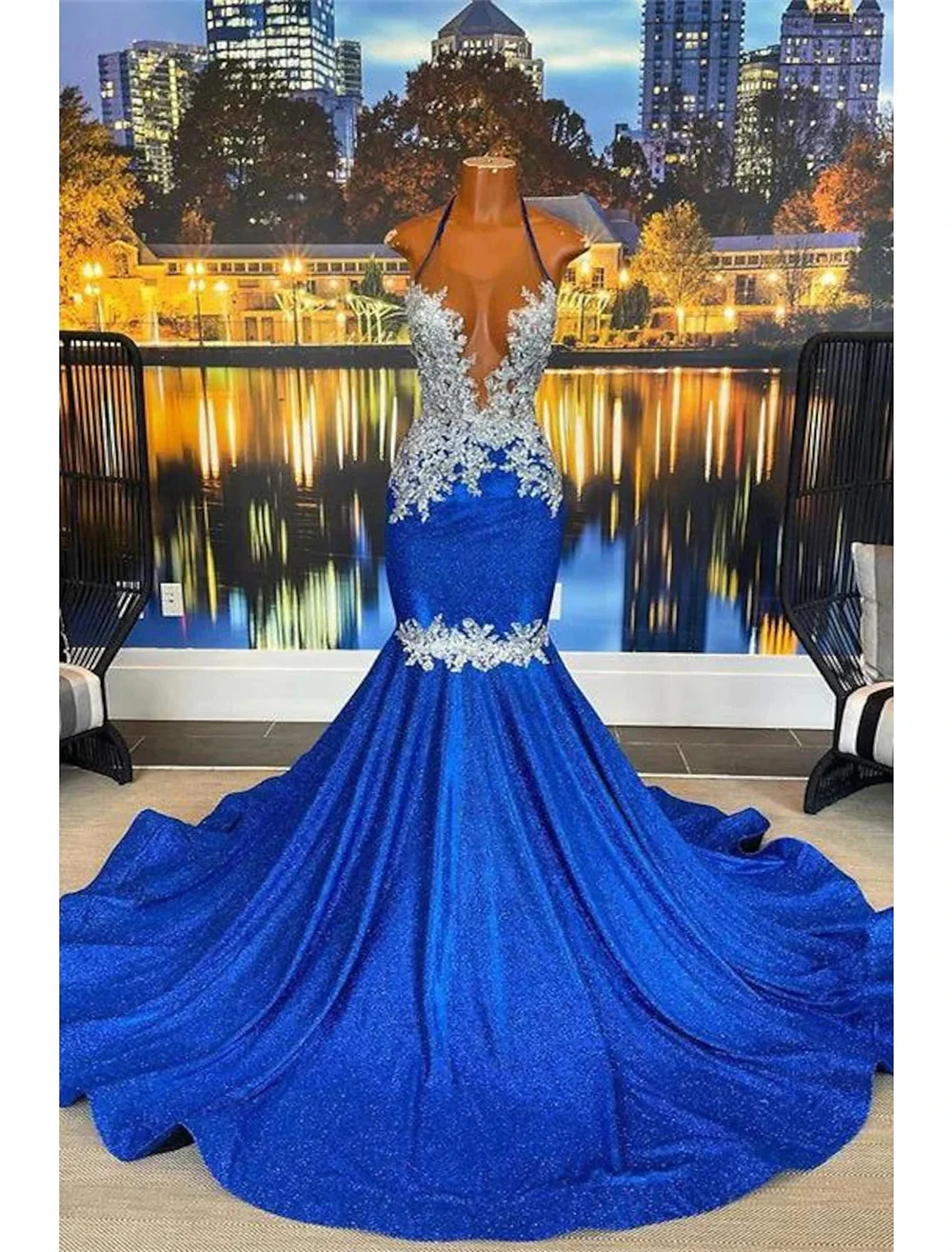 

A-Line Prom Dresses Floral Dress Cocktail Party Court Train Sleeveless Strapless African American Lace Backless with Appliques