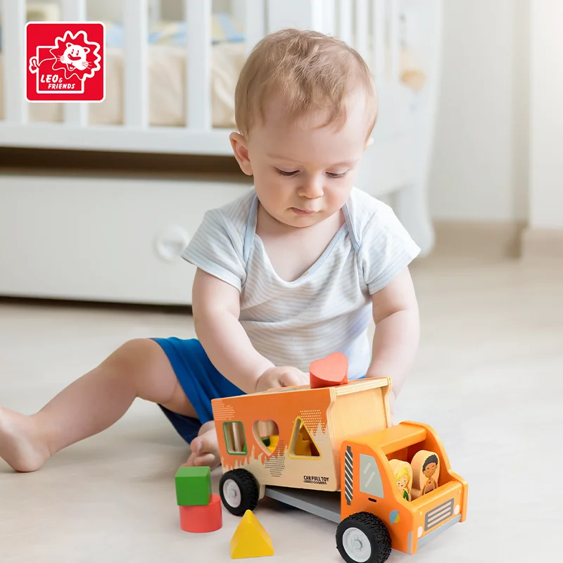 Деревянный Самосвал Scientkidz С 9 Красочными Фигурками И 2 Игровыми