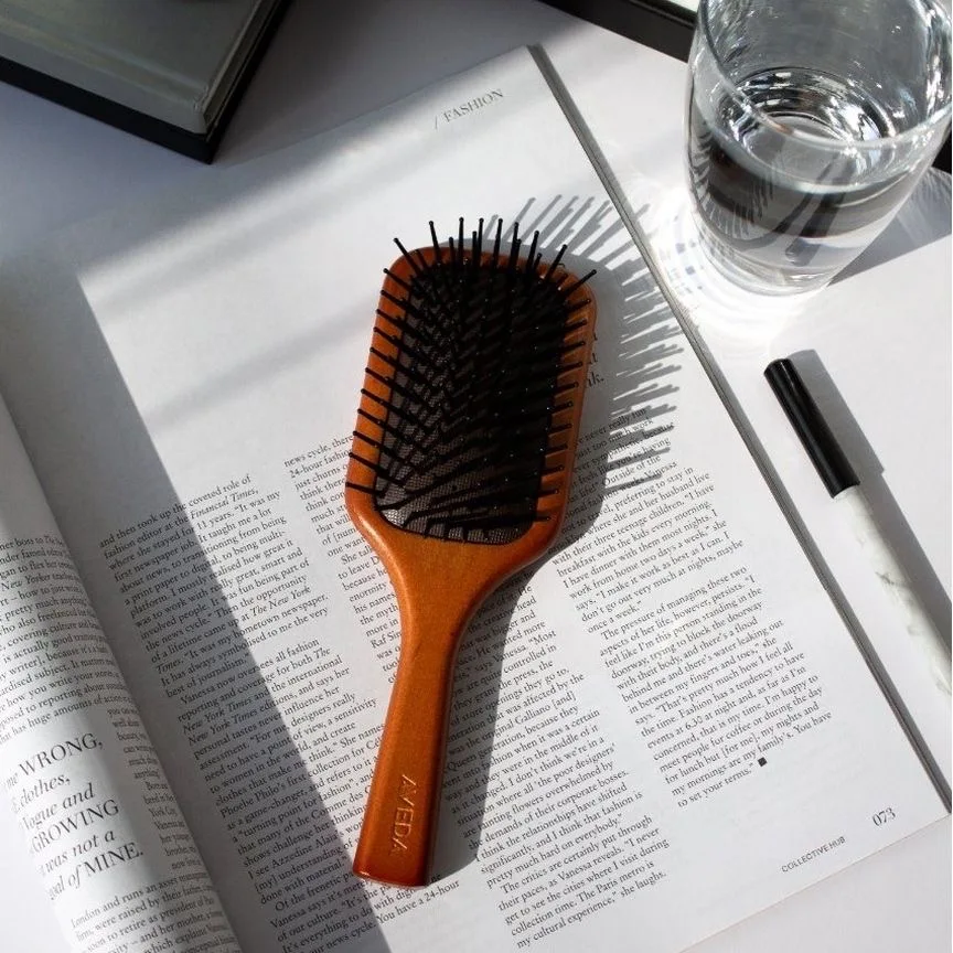 Natural Beech Wood Hair Brush Paddle Brush Flexible Cushion Hairbrush Large Detangling Hair Brush Thick Curly Thin Coarse Hair