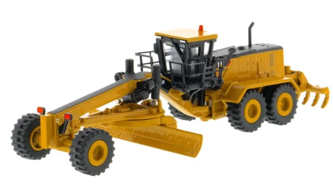 

Автогрейдер DM 1:125 CAT 24M 85539 B3