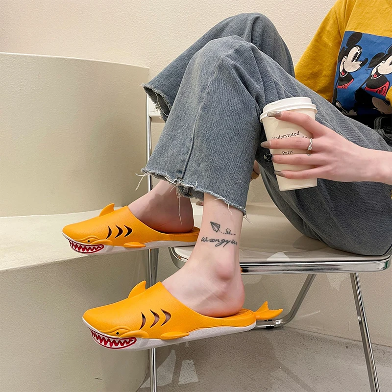 Personality Funny Shark Slippers Couple Baotou Women Men Summer Travel Beach Shoes Flip Flop Claquette Pantufa Feminina 2022