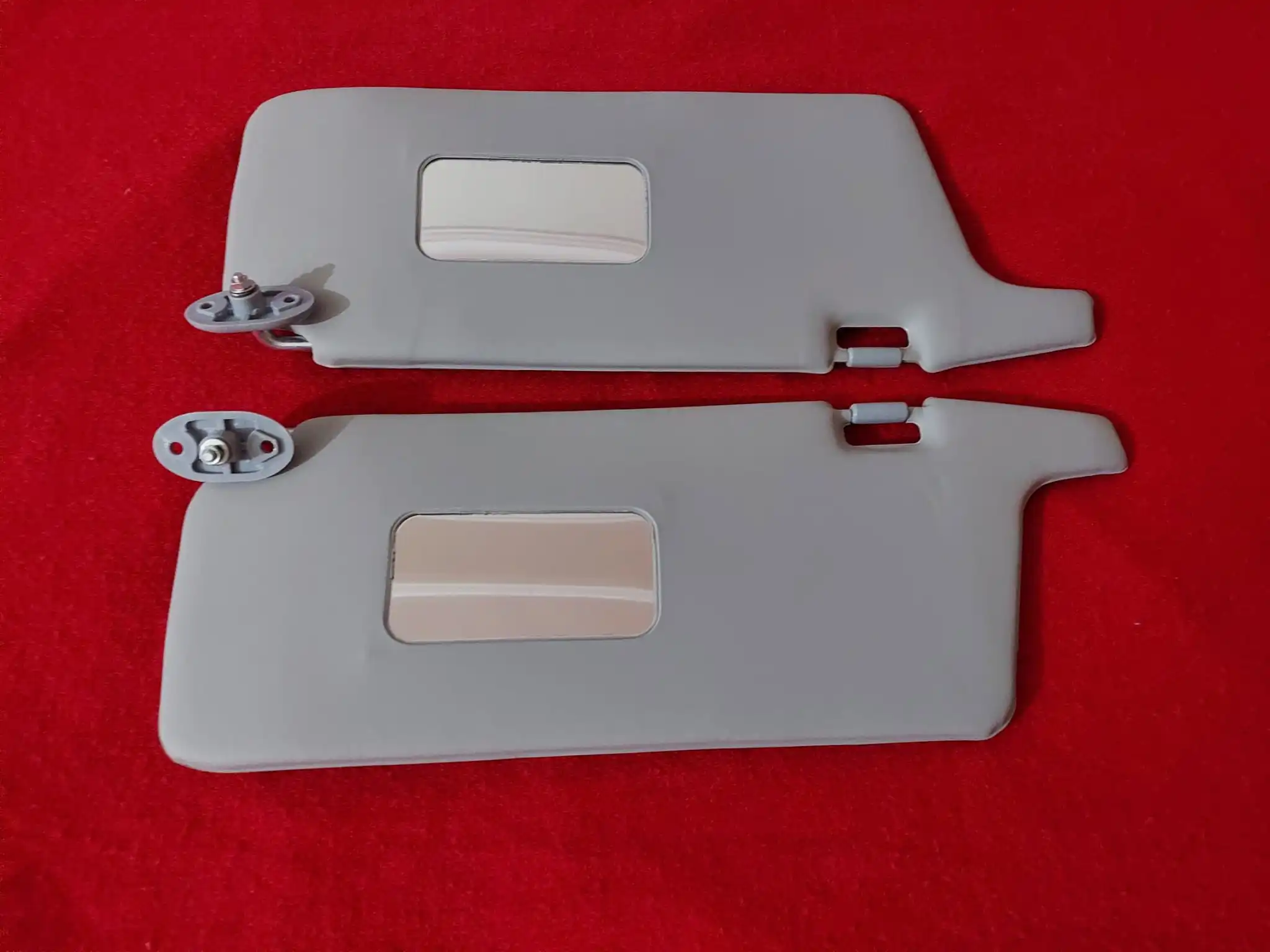 

For Honda Civic 2001-2005 Sedan Interior Sun Visor Right Left 2 Piece Set Sun Protection Auto Spare Parts Accessories Trim Makeup mirror