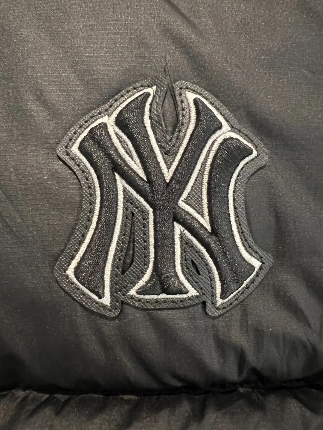 точная копия 1:1 Пуховик MLB Качественная Ткань Мягкая Удобная Идеальная И Гладкая