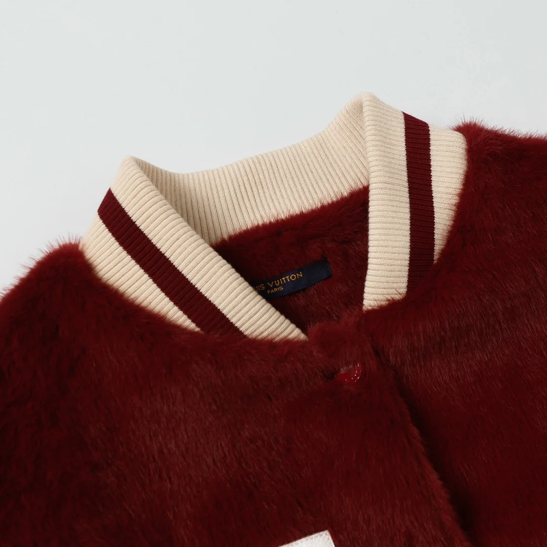 Куртка в стиле бейсбольной формы от Louis Vuitton